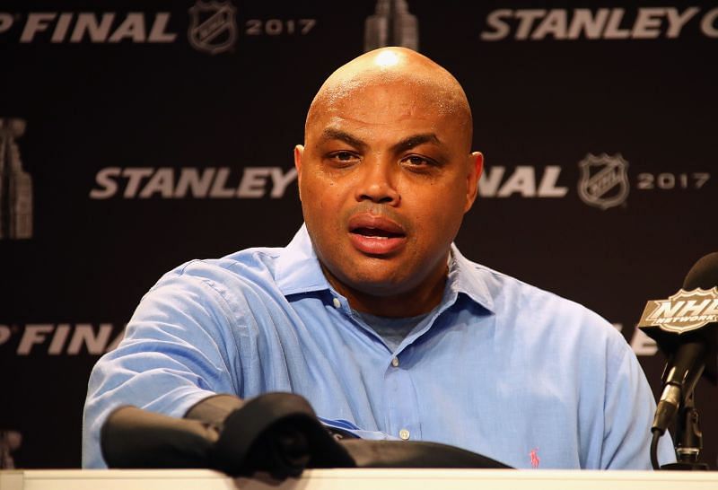 Charles Barkley won the NBA MVP award in the 1992-93 season