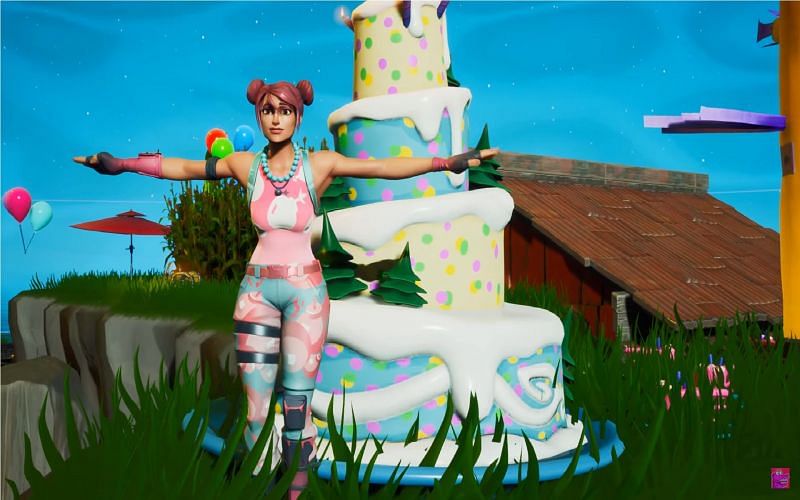 Dance in front of four Cakes (Image via YouTube/gattu)