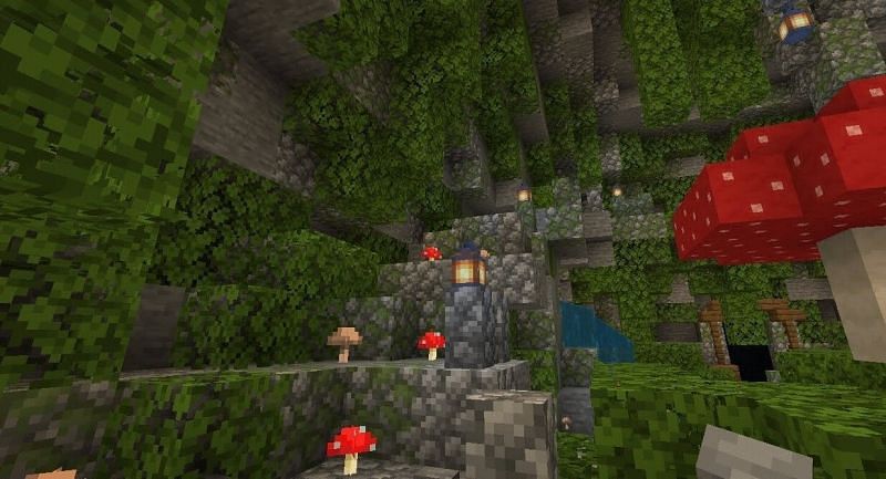 Mossy cobblestone pathway (Image via Minecraft)