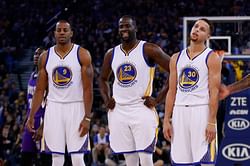 What is the Golden State Warriors' biggest weakness entering the 2021-22 NBA season?