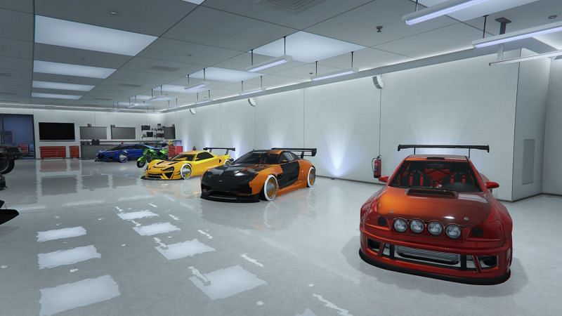 Recent updates have given players a wide variety of cars to choose from in GTA Online (Image via Rockstar Games)