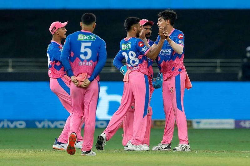 Rajasthan Royals (RR) celebrate a wicket. Pic: IPLT20.COM