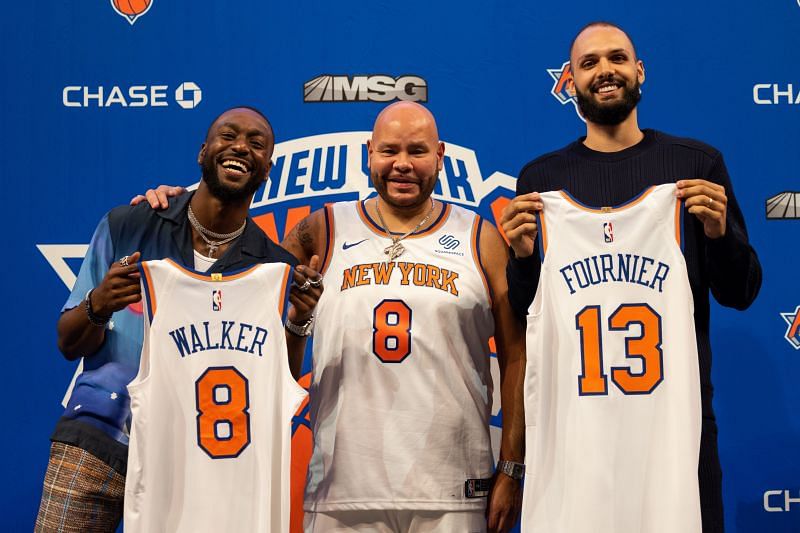 New York Knicks introduce new signees.