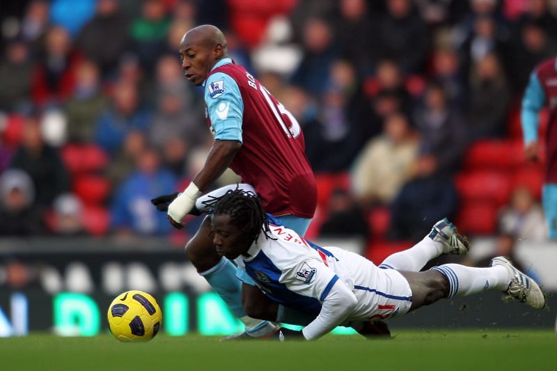 Throughout his career, Luis Boa Morte has featured for four English clubs