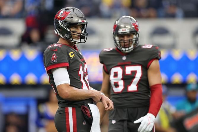 Rob Gronkowski injury: Buccaneers star's participation vs Patriots unclear ahead of Week 4 reunion