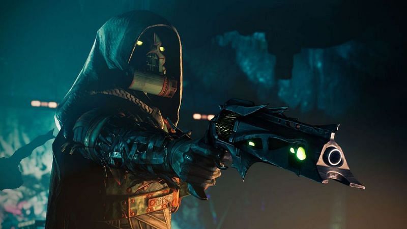The Destiny 2 character, Dredgen, with the Shards Gauntlet and Thorn Hand Cannon (Image via Bungie)