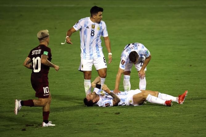 Argentina coach provides fitness update on Lionel Messi