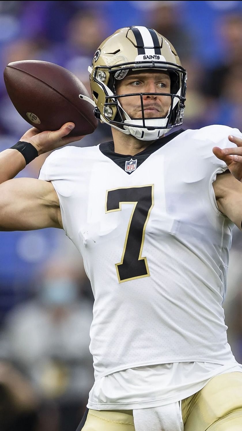 Is Taysom Hill a QB, WR or TE? Here's what fantasy football should do about  the Saints' dual threat