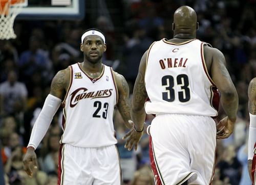 Shaquille O'Neal and LeBron James in Cleveland Cavaliers colors