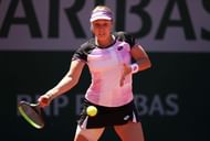 Anna Blinkova in action at the 2021 French Open.