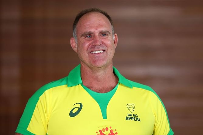 IPL 2021: "He is absolutely rising to the challenge" - Matthew Hayden picks MS Dhoni as his MVP