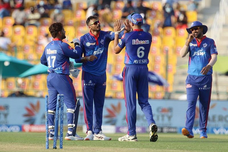 DC players celebrate a wicket on Saturday. (PC: IPLT20.com)