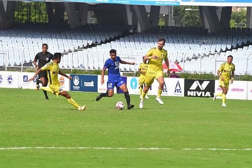 Kerala Blasters received three red cards in the second half as they lost 2-0 to Bengaluru FC. Image Credits: durandcup.in