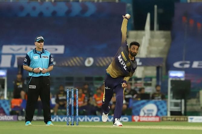 IPL 2021: Deep Dasgupta explains why Varun Chakravarthy is so difficult to bat against