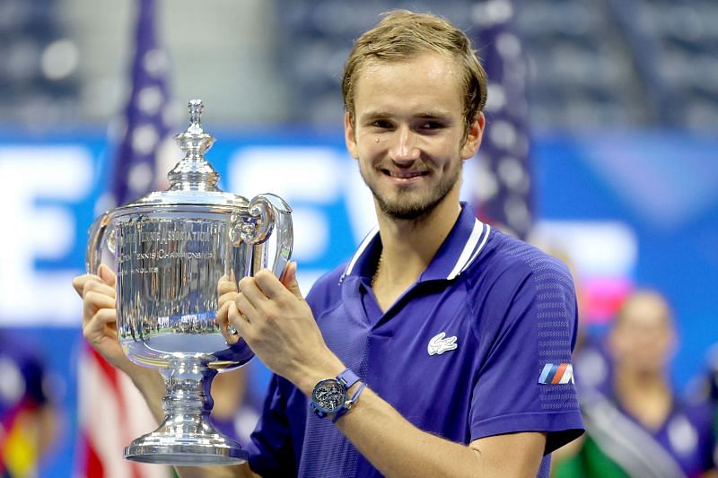 Daniil Medvedev poses with the 2021 US Open title