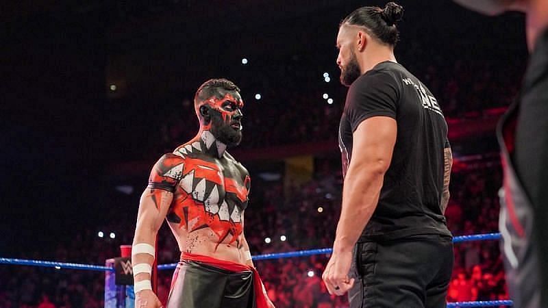 WWE Extreme Rules में रोमन रेंस और डीमन फिन बैलर के बीच होगा शानदार मैच 