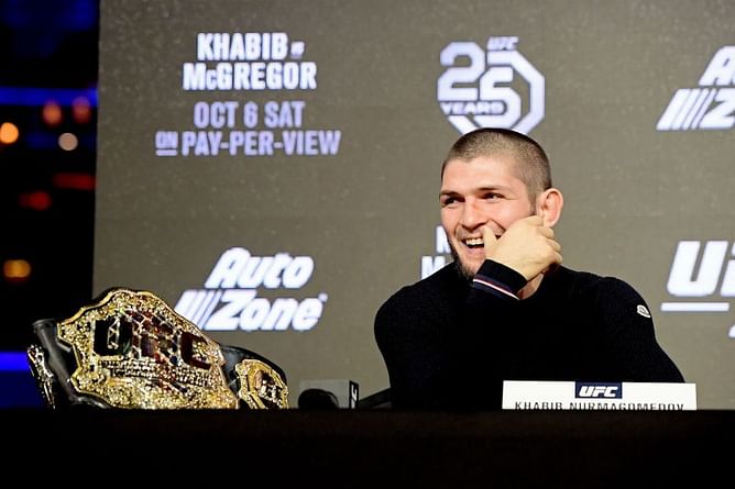 "Nobody can touch you bro" - When Khabib Nurmagomedov was seriously impressed with his teammate's rubber guard