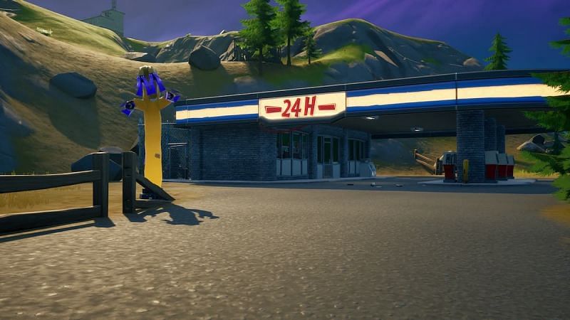Look for the gas station to the north of Sludgy Swamp for another Ice Machine (Image via Epic Games)