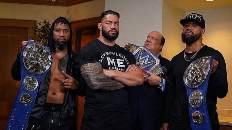 WWE यूनिवर्सल चैंपियन रोमन रेंस, पॉल हेमन और द उसोज 
