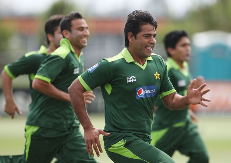 Aaqib Javed during his stint with Pakistan cricket team. (Credits: Getty)