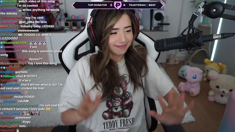 Pokimane dancing on livestream after xQc asked her to play Valorant with him (Image via Clipsterz on YouTube)