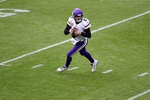 Kirk Cousins of the Minnesota Vikings v Green Bay Packers