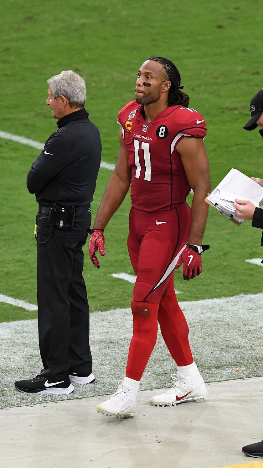How Larry Fitzgerald 'took' his jersey number from the NFL