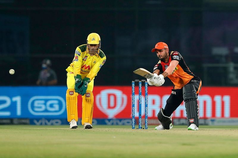 Chennai Super Kings will battle the Sunrisers Hyderabad tomorrow at the Sharjah Cricket Stadium (Image Courtesy: IPLT20.com).