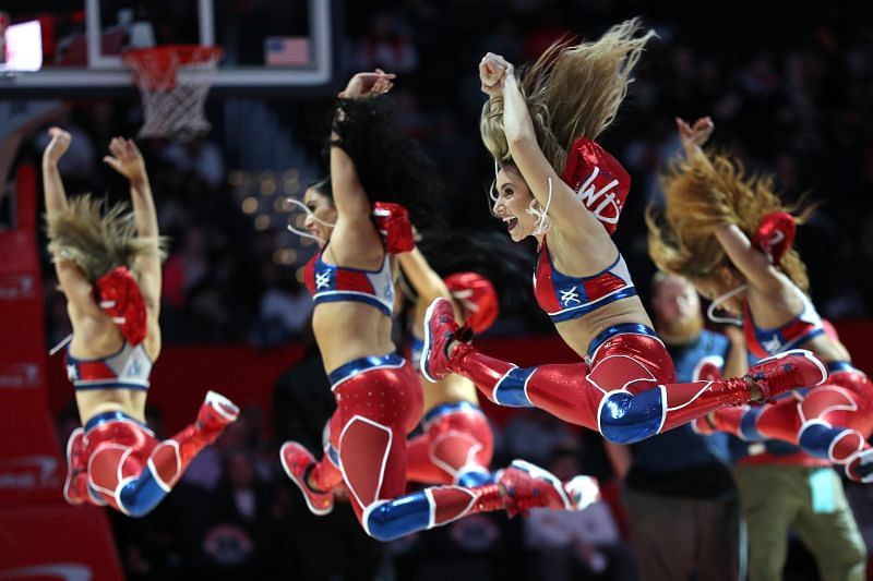How much do cheerleaders make in the NBA? We look at their average