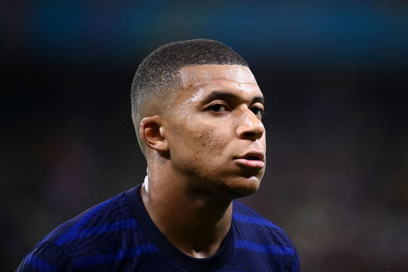 Real Madrid failed to sign Kylian Mbappe this summer (Photo by Daniel Mihailescu - Pool/Getty Images)