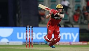IPL 2021 - "मुझे समझ नहीं आया कि RCB ने एबी डीविलियर्स को प्रमोट क्यों नहीं किया"