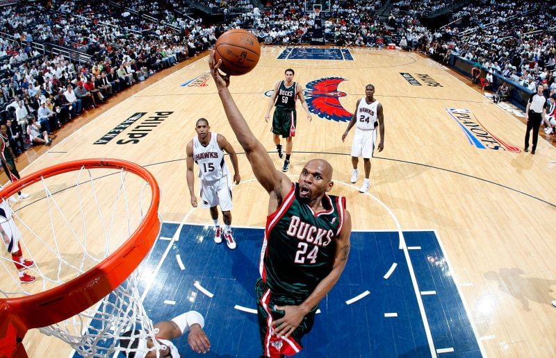 NBA History 5 guards with the most dunks in the 21st century