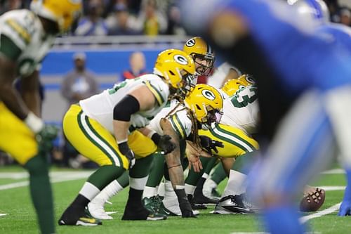 Green Bay Packers QB Aaron Rodgers lines up against the Detroit Lions