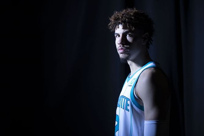 LaMelo Ball's evolution as a leader continues; The Charlotte Hornets floor general launches a scholarship program for young sports executives