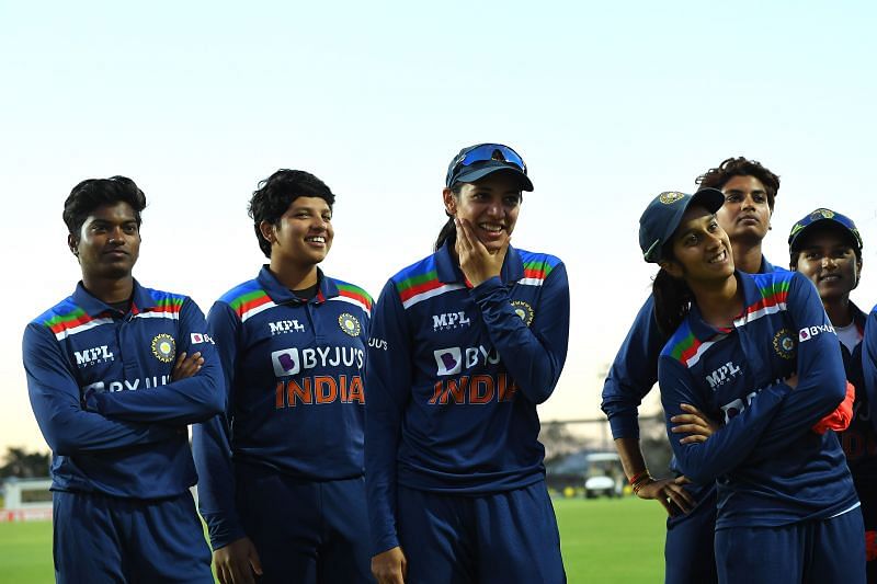 A number of Indian players have signed for the Women&#039;s Big Bash League this season.