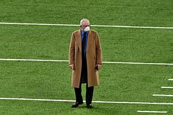 Mark Davis or Jerry Jones: Who is the more hated NFL owner?