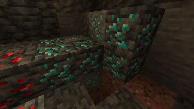 Diamond ores in the game (Image via Minecraft)