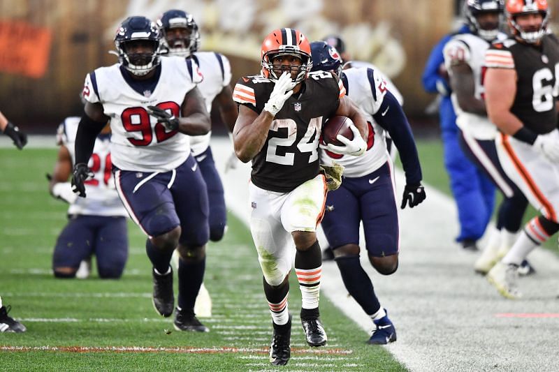 Cleveland Browns Nick Chubb looks to lead his team against the Houston Texans in Week 2