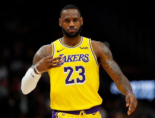 LeBron James in Los Angeles Lakers colors