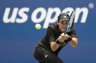 Garbina Muguruza hitting a forehand at the 2021 US Open