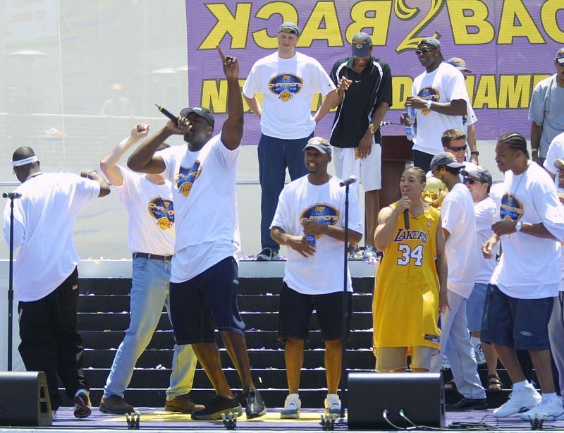 Shaquille O''Neal of the Los Angeles Lakers performs a rap as teammates dance along during the Laker parade at Staples Center in Los Angeles, California. DIGITAL IMAGE Mandatory Credit: Jeff Gross/ALLSPORT