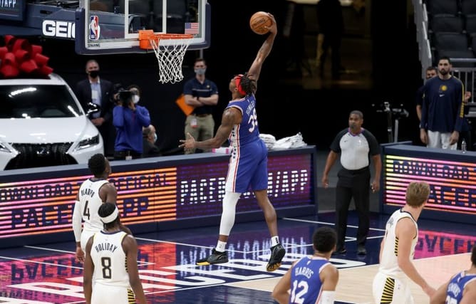 5 NBA players with the most dunks made since 1996