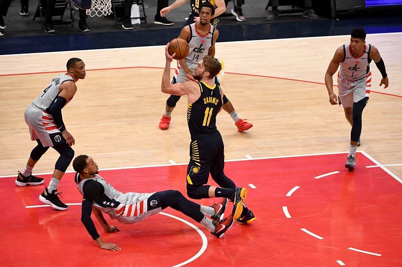 Washington Wizards Domantas Sabonis #11 driving into the paint in the second Play-In Tournament game