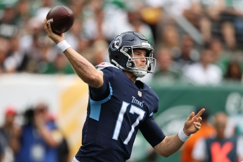 Who Has The Most Consecutive Completions In The NFL 