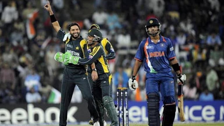 पाकिस्तान ने ऑलराउंड प्रदर्शन करते हुए भारत को मात दी थी