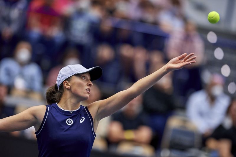 Iga Swiatek in action at the Ostrava Open