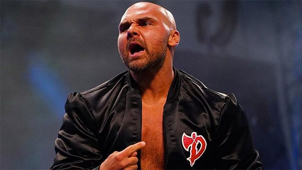 The former WWE star continuously teases fans on Twitter.