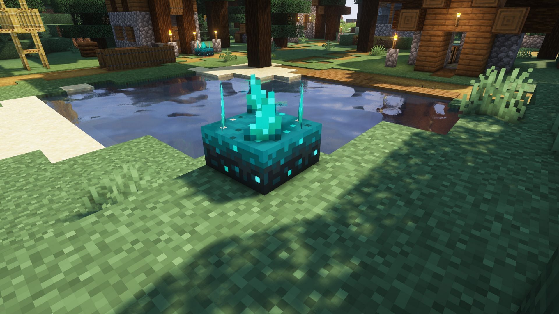 A sculk sensor (Image via Minecraft)