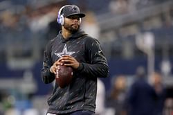 Is Dak Prescott playing tonight vs. Vikings in Week 8?
