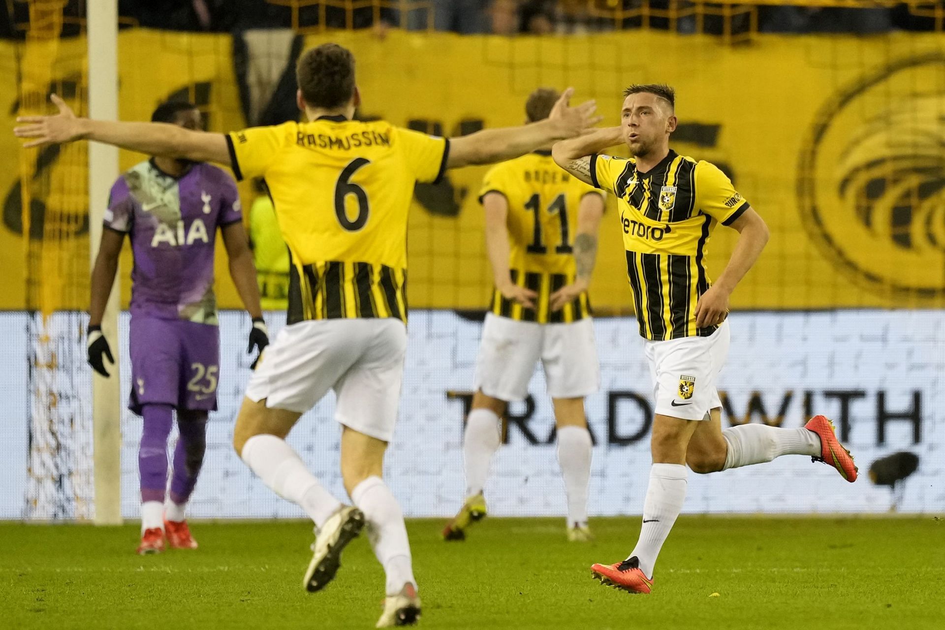 With more cutting edge, Vitesse could&#039;ve easily score two or three more against Tottenham Hotspur